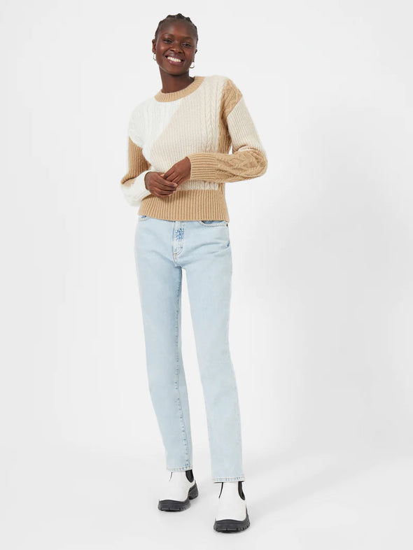 Model in the French Connection Madelyn Cable Jumper - White/Oatmeal/Camel