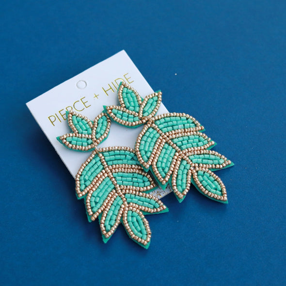 Beaded Fleur De Lis Earring - Mint