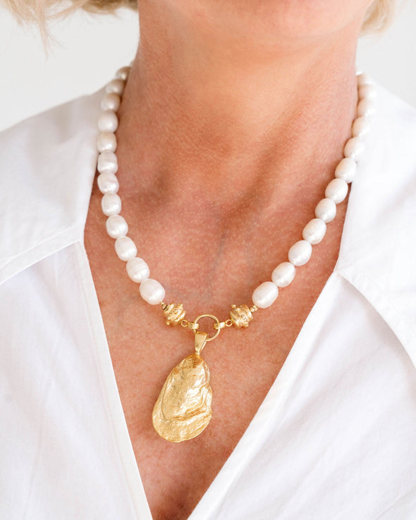 Model in the Susan Shaw Pearl Oyster Necklace