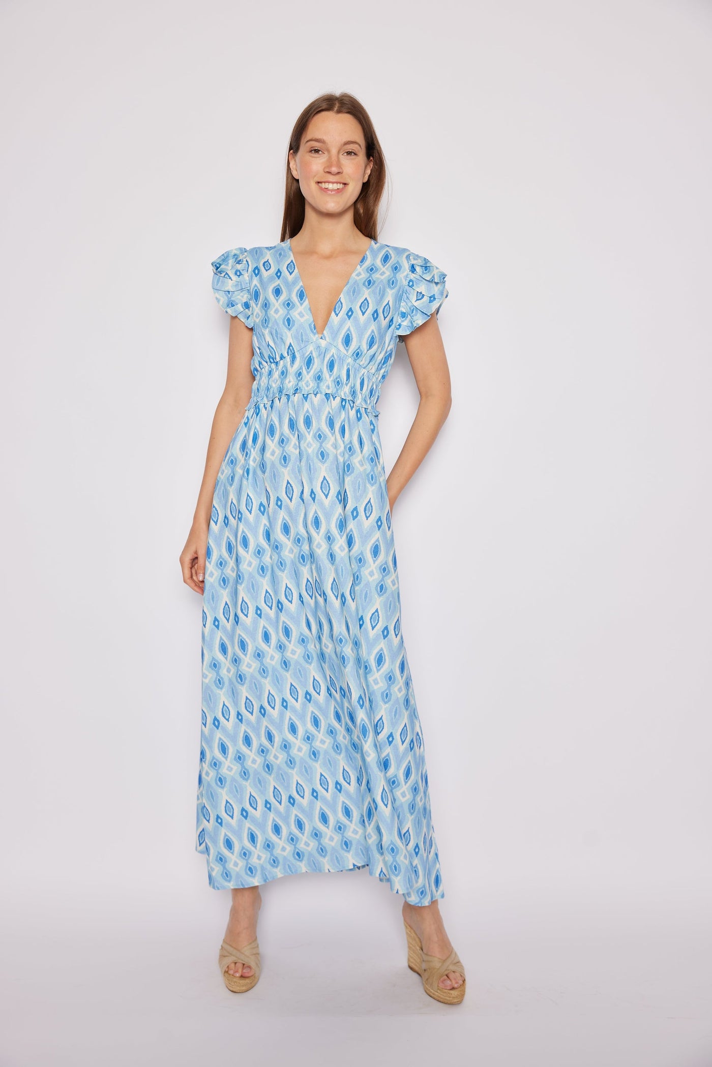 Sail to Sable Flutter Sleeve V-Neck Midi Dress - Blue Ikat THE LUCKY KNOT Sail to Sable Flutter Sleeve V-Neck Midi Dress - Blue Ikat THE LUCKY KNOT