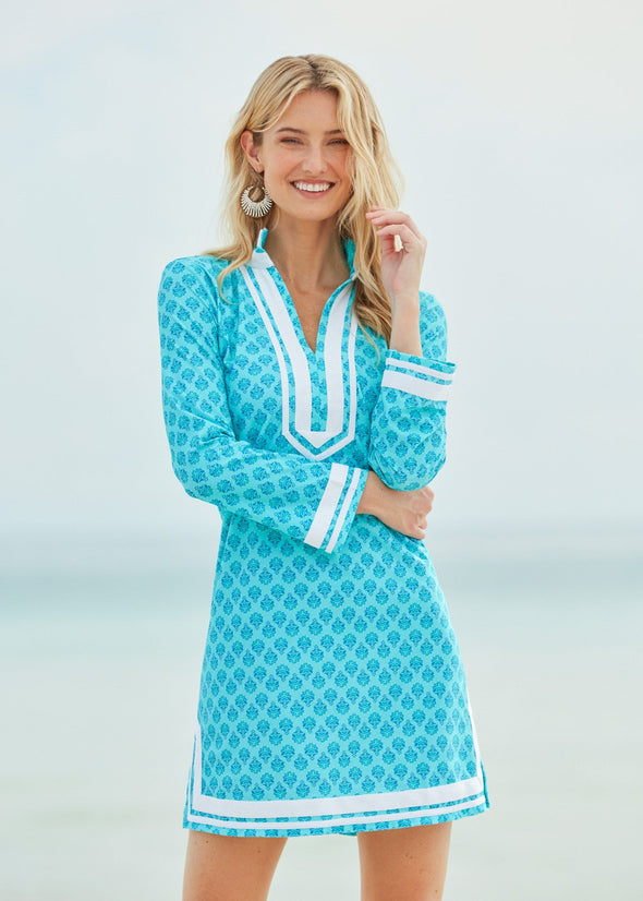 Smiling model on the beach in the Cabana Life Amalfi Coast Long Sleeve Tunic Dress
