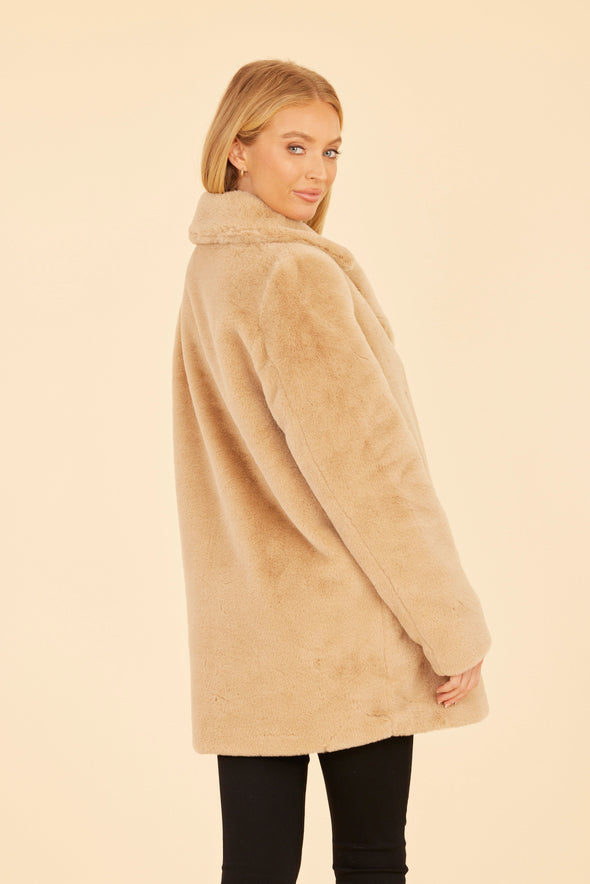 Dolce Cabo Faux Fur Coat - Champagne
