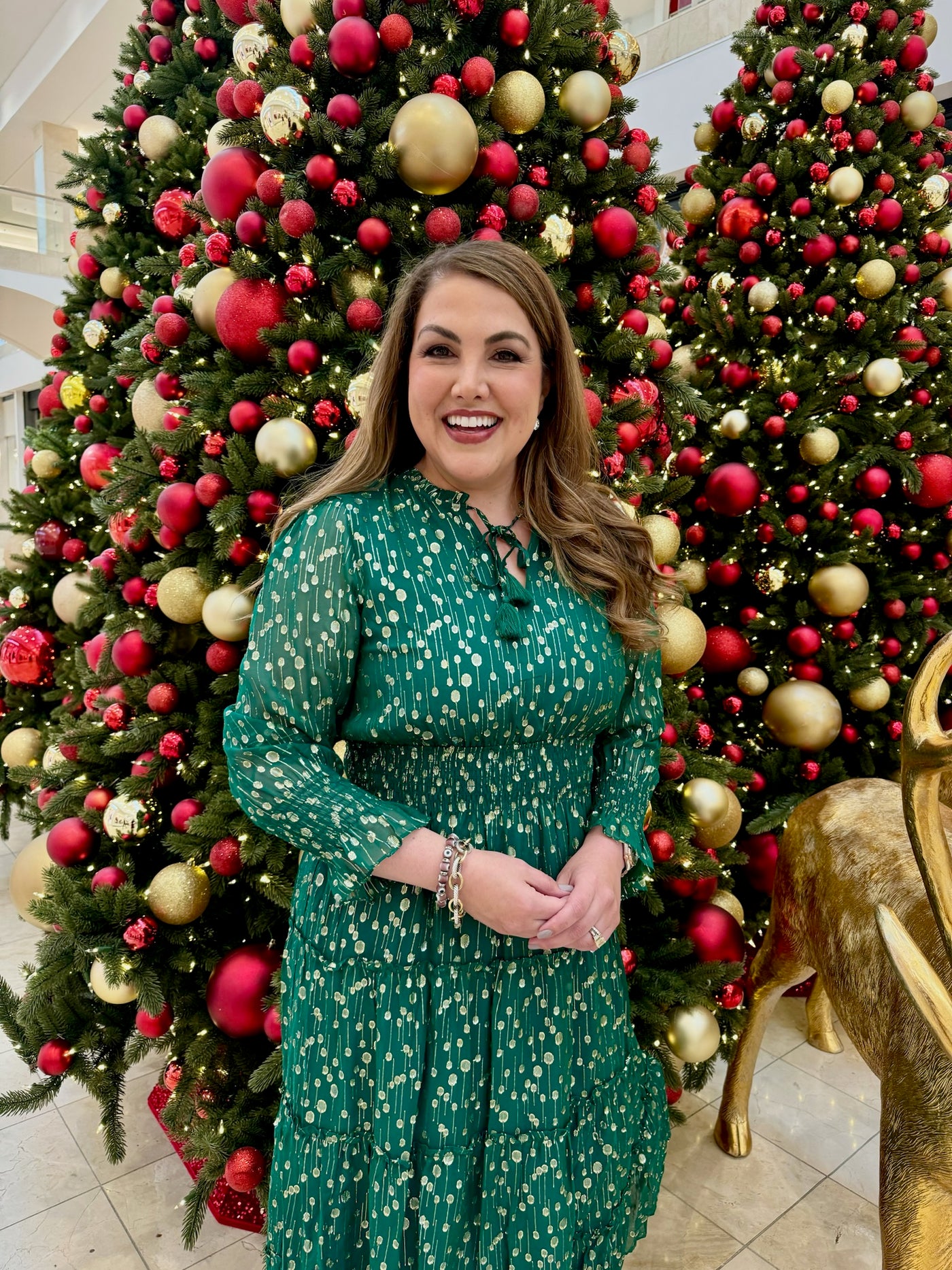 green emerald velvet dress Yvonne Christmas Dress green emerald velvet dress Yvonne Christmas Dress