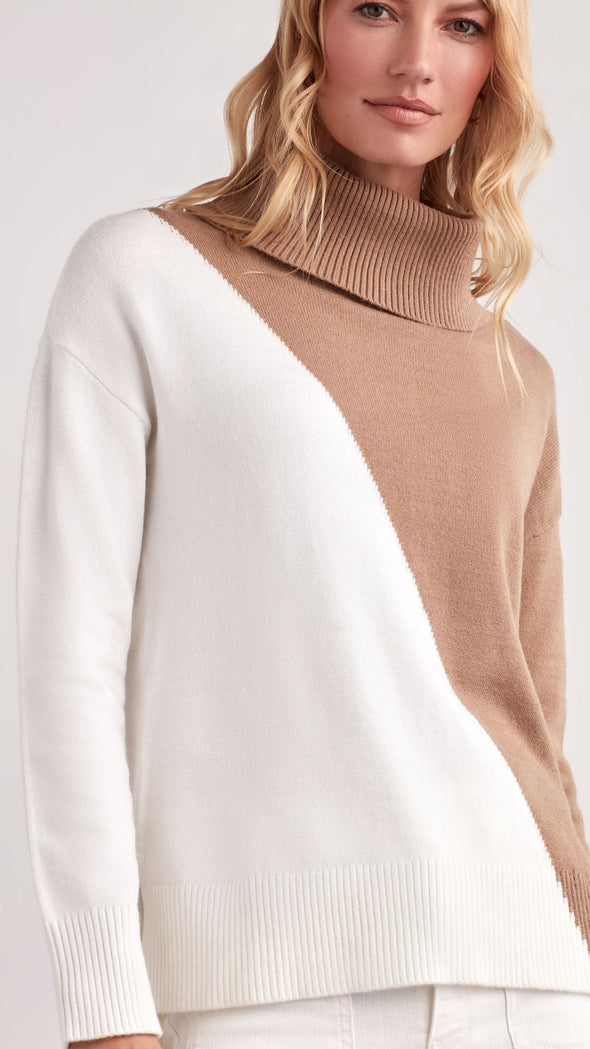 Up close view of the Ellen Tracy Boxwood Sweater - Camel/Marshmallow