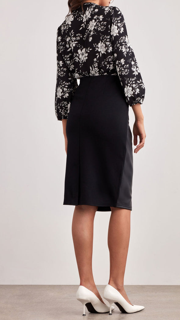 Back view of the Ellen Tracy Carrie Skirt - Black