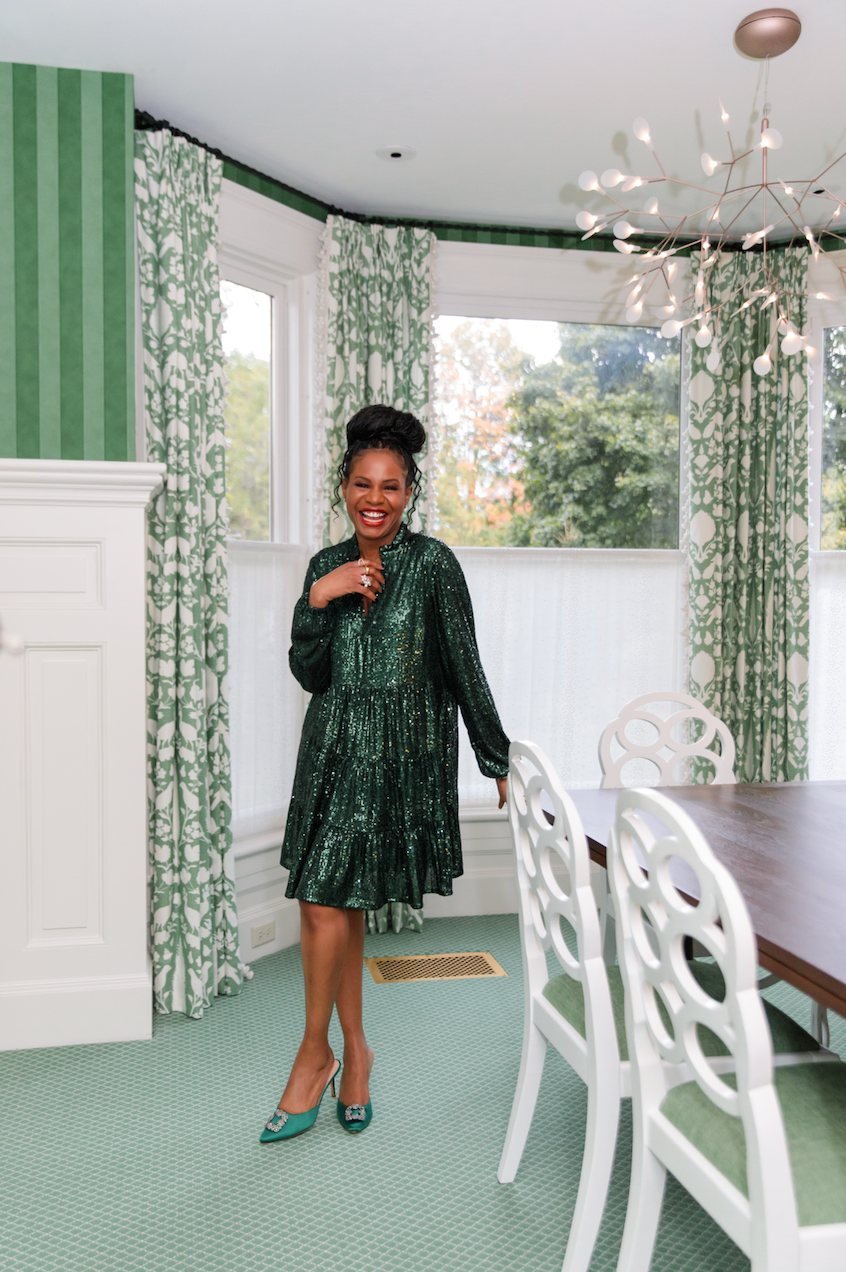 Emerald green shiny dress sale