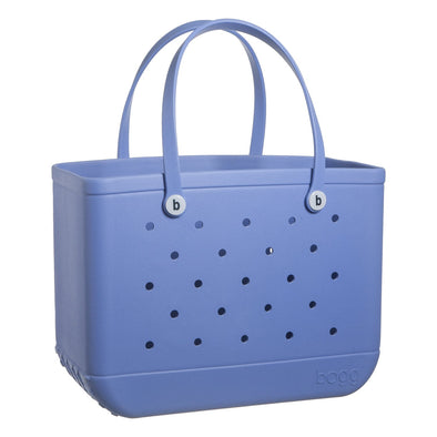 Front view of the bogg bag in periwinkle