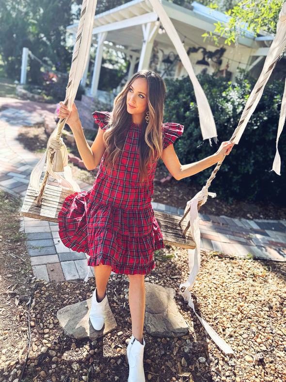 Outdoor model in the Sail To Sable Tartans Dress - Red Plaid