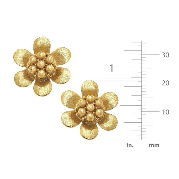 Size of the Susan Shaw Daisy Stud Earrings