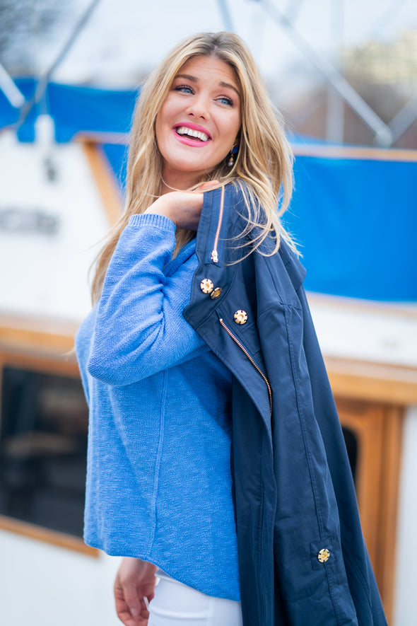 Outdoor model with the Ciao Milano Tess Anorak Jacket in Navy