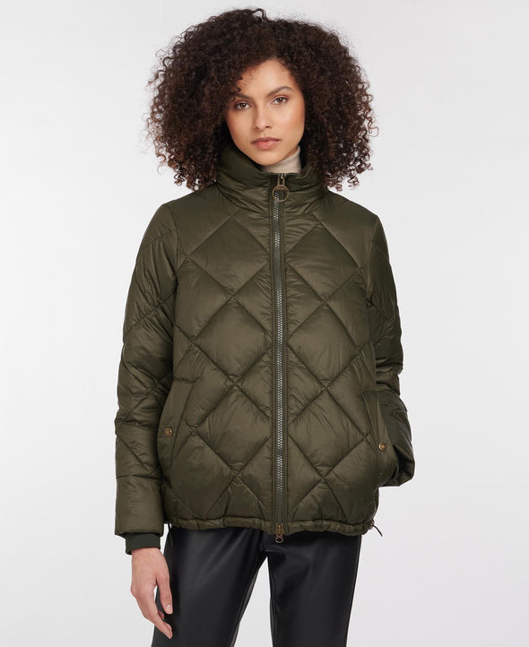 Front view Zipped up view of the Barbour Alness Quilted Jacket Sage