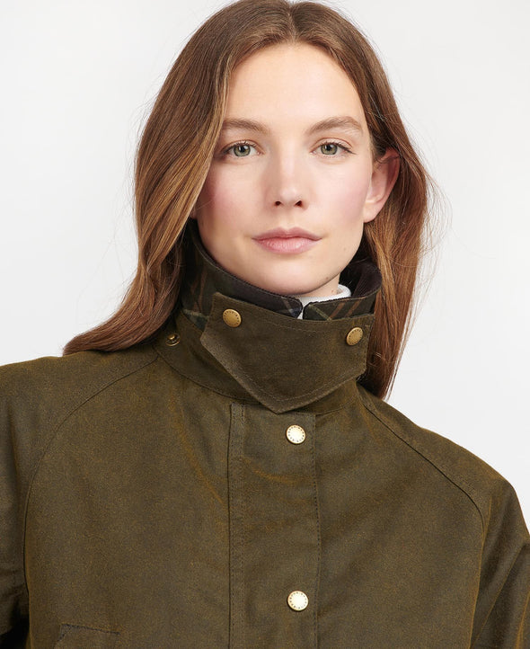 Closed collar view of the Barbour Acorn Wax Jacket - Olive