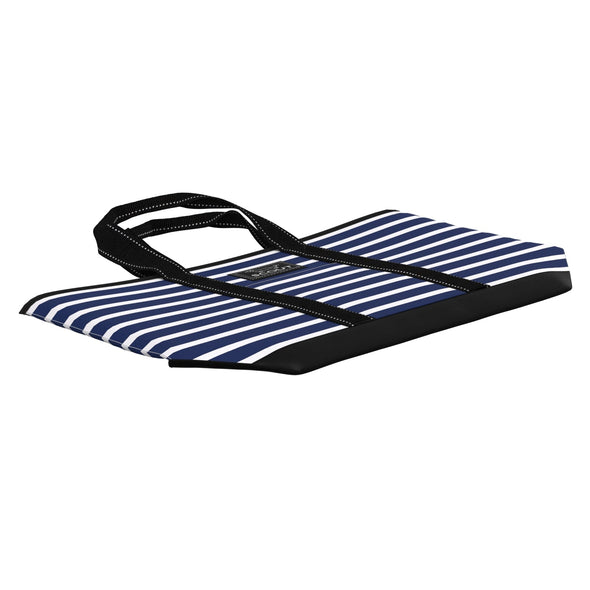 Flat view of the Scout La Bumba - Nantucket Navy