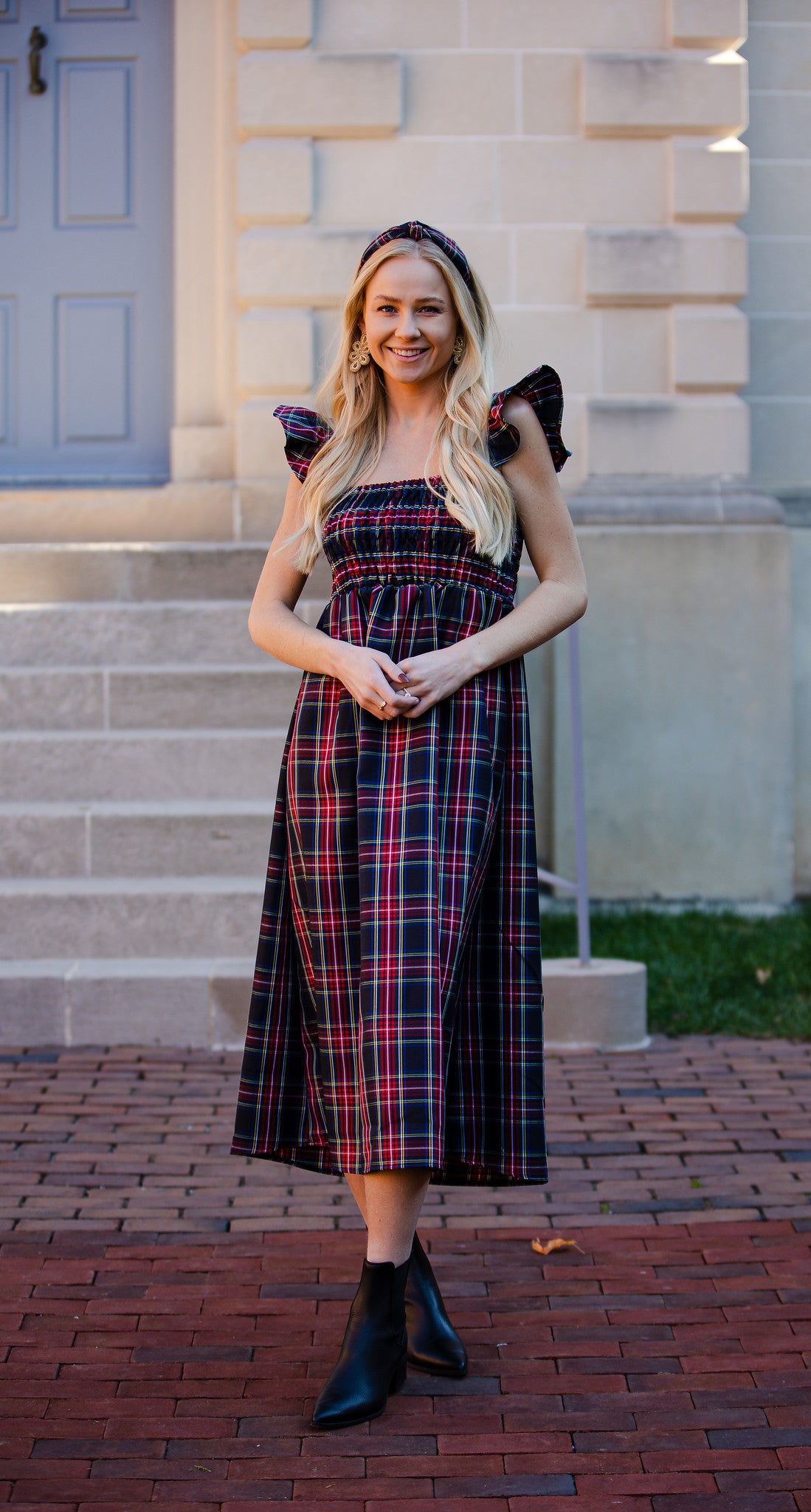 Sail to Sable Flutter Sleeve Midi Dress in Red Tartan – THE LUCKY KNOT